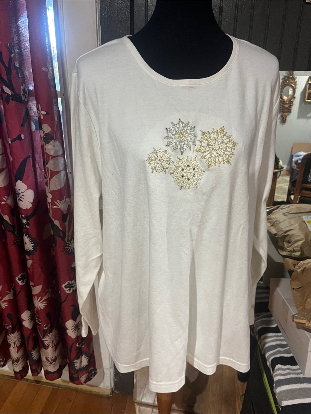croft & barrow White Long-Sleeve Top with Gold & Silver Snowflake Accents